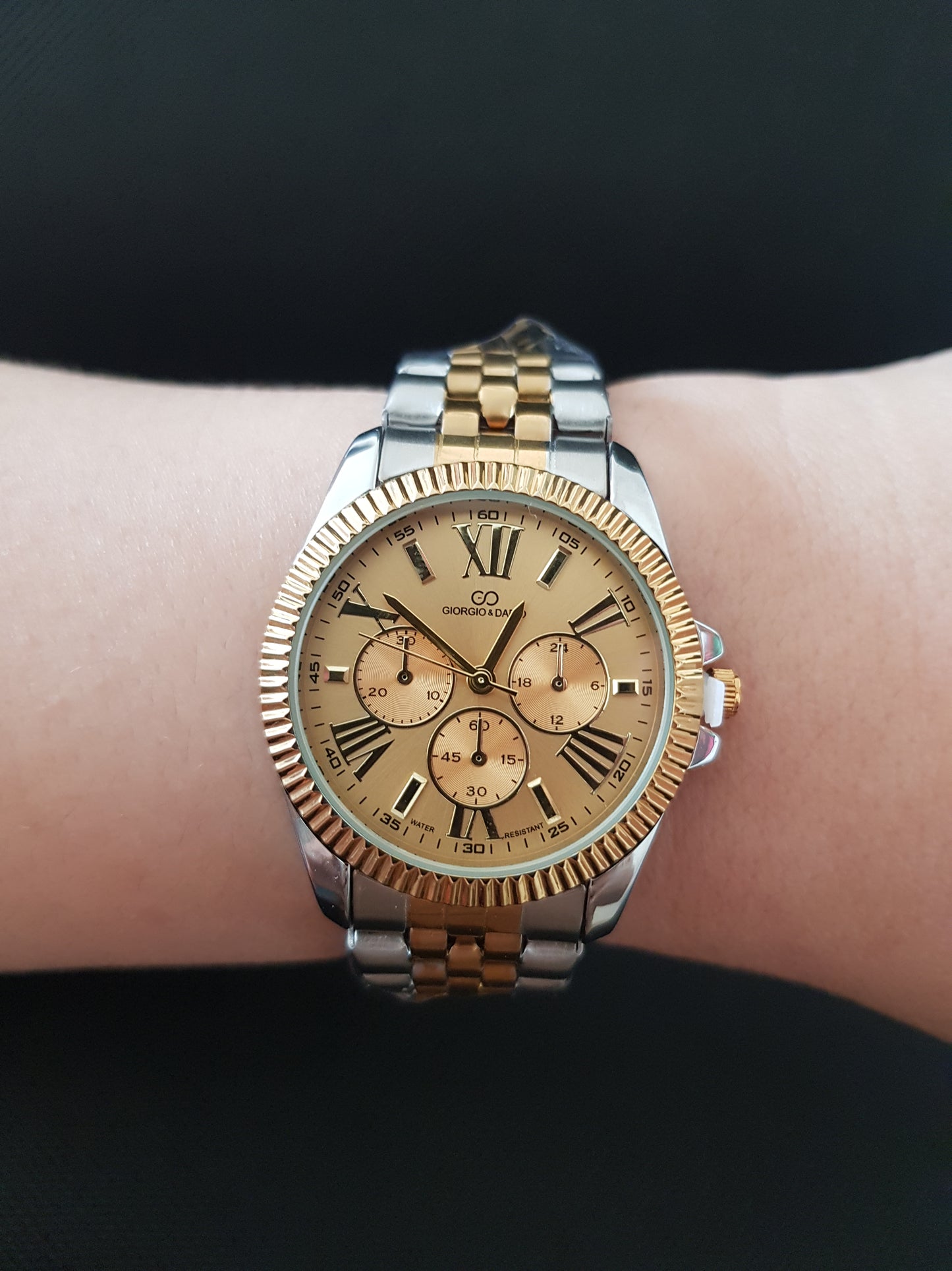 Montre Diva argenté doré fond doré