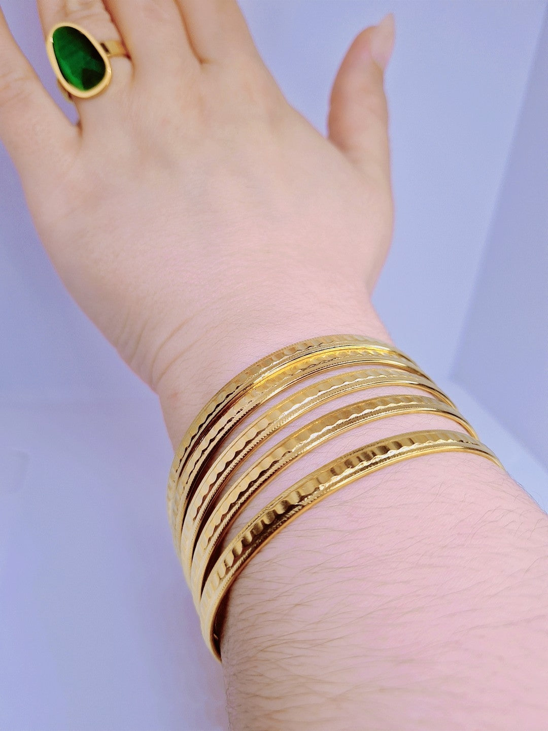 5 Bracelets Rigides Vagues Acier Inoxydabel plaqué Or 18k 20g