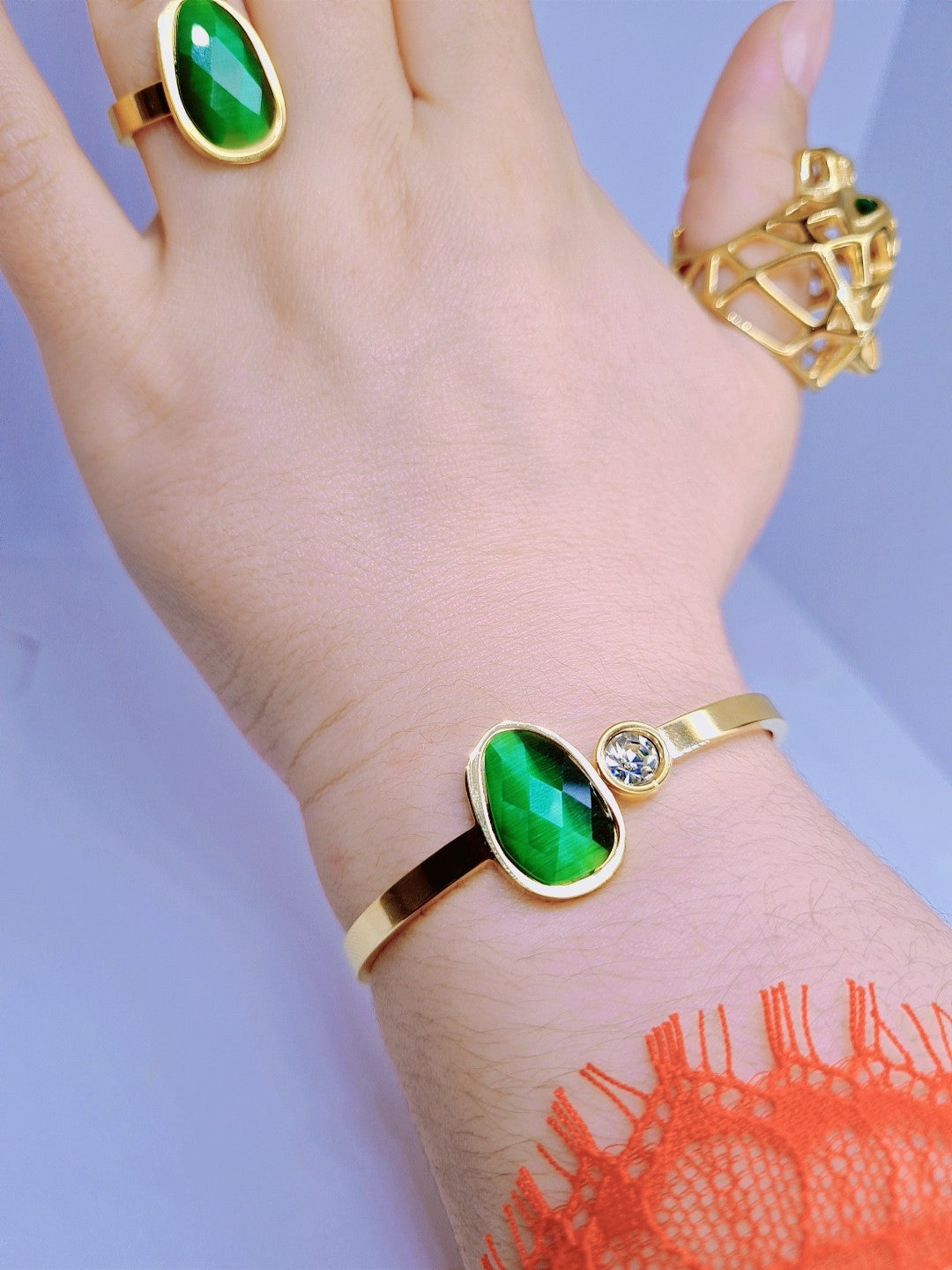 Bracelet Flamme Verte Acier Inoxydable plaqué Or 18k 12g