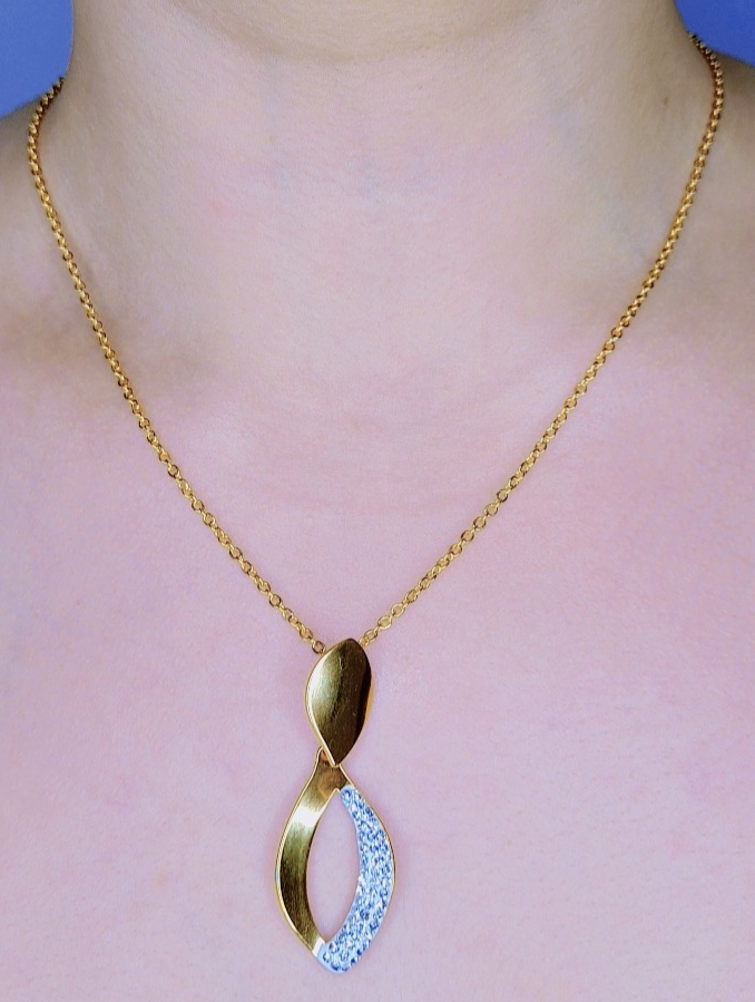 Collier Cristal de Neige Acier Inoxydable plaqué Or 18k 9g