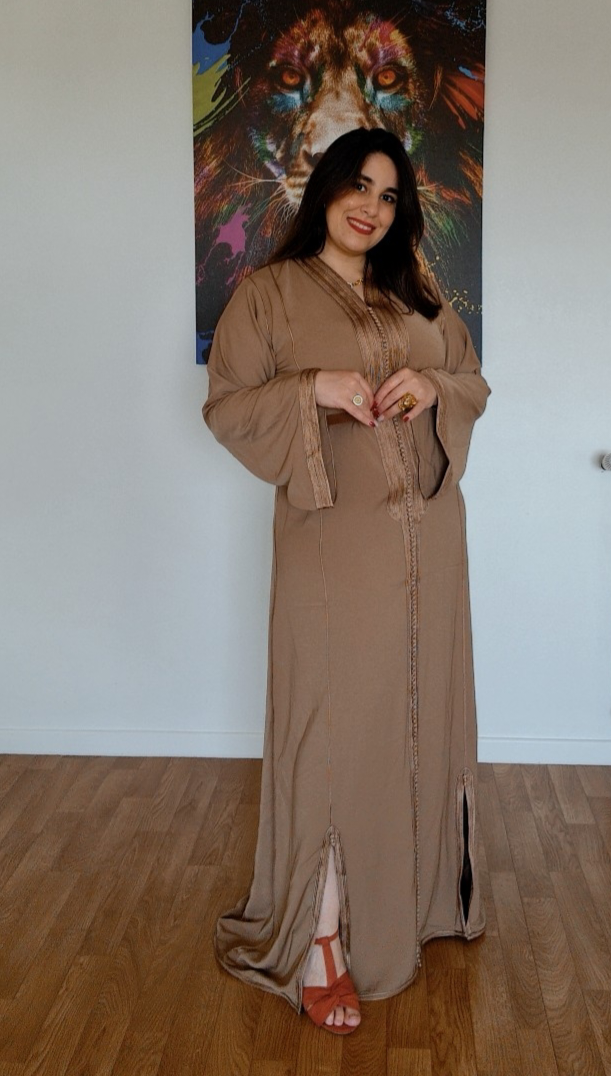 Caftan Élégance Royale Nude - Taille standard (M - L - XL)